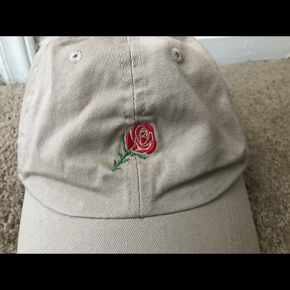 Tan Baseball Cap with Rose